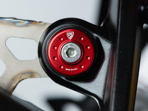 Boccola Vite Silenziatore di Scarico Ducati CNC Racing