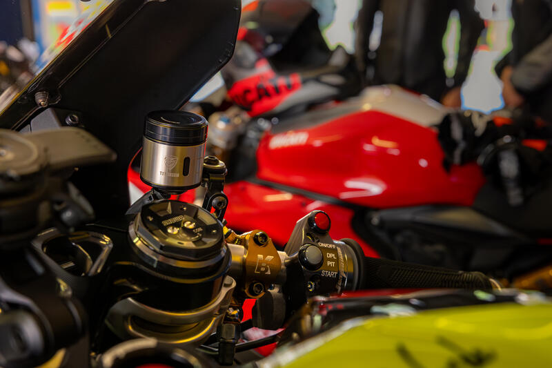 Fluid tank 12 ml for rear brake or clutch - Titanium