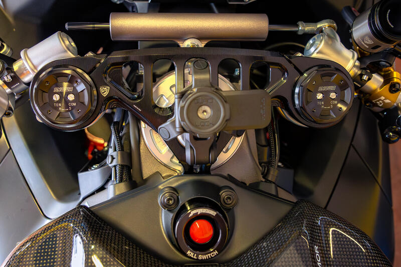 Triple clamps Ducati Panigale V4 - Top yoke