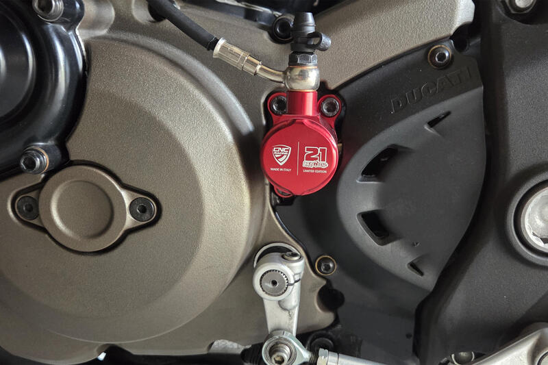 Clutch slave cylinder for Ducati - diameter 30 mm (&Oslash;30 mm) - Troy Bayliss Limited Edition