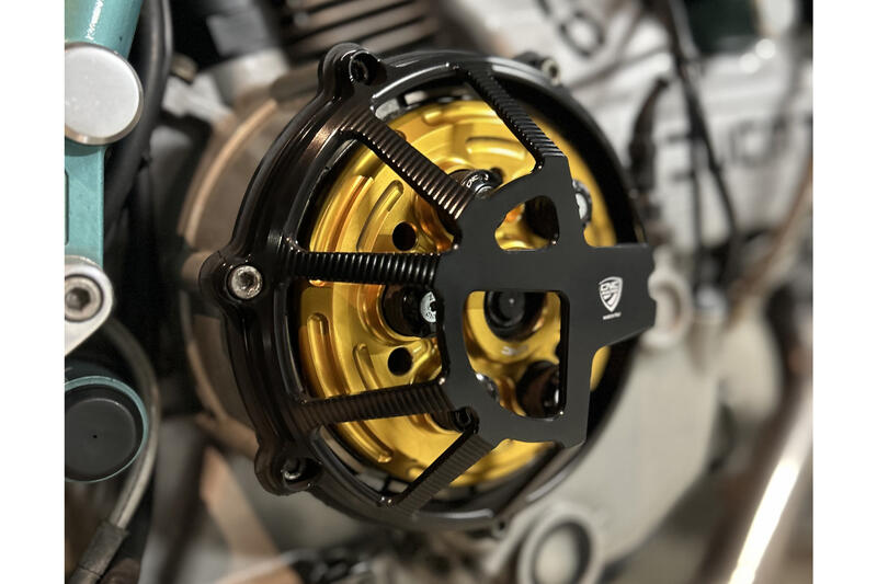 Cover for dry clutch Ducati