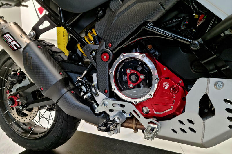 Carter trasparente per frizioni a olio Ducati - Edizione Bicolore