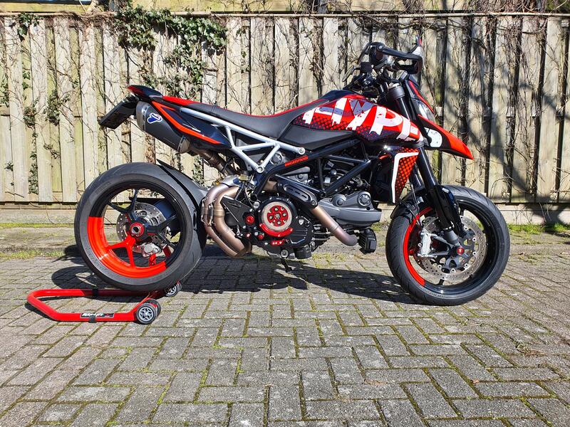 Hydraulic clutch control conversion kit for clear clutch cover - Ducati Hypermotard 939 and Multistrada 950