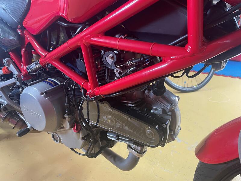Trasparent timing belt cover for Ducati