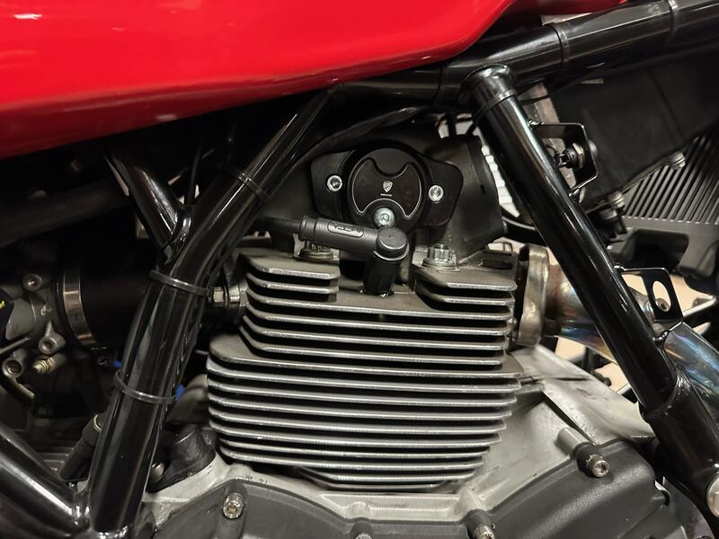 Camshaft cover Ducati