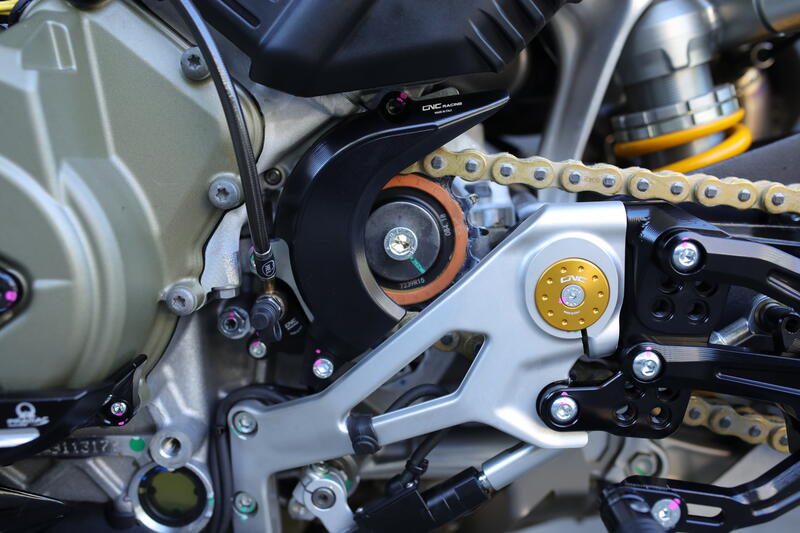 Clutch slave cylinder for Ducati V4 diameter 29 mm (&Oslash;29 mm) - Panigale, Diavel, Streetfighter and Multistrada