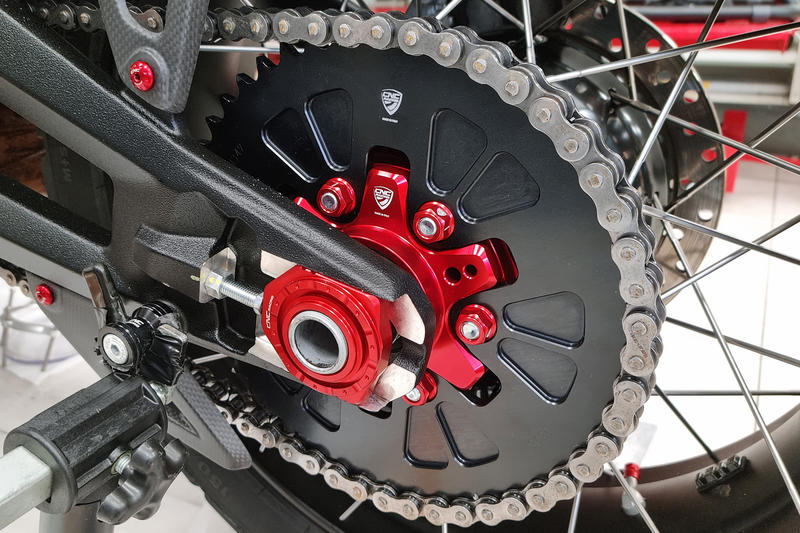 Corona in ergal Z49 P525 Ducati Desert X