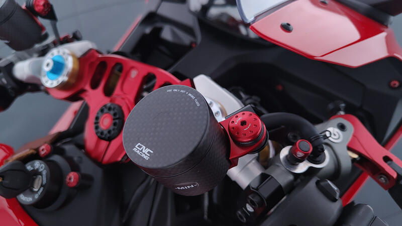 Fluid reservoir front brake 25 ml - carbon