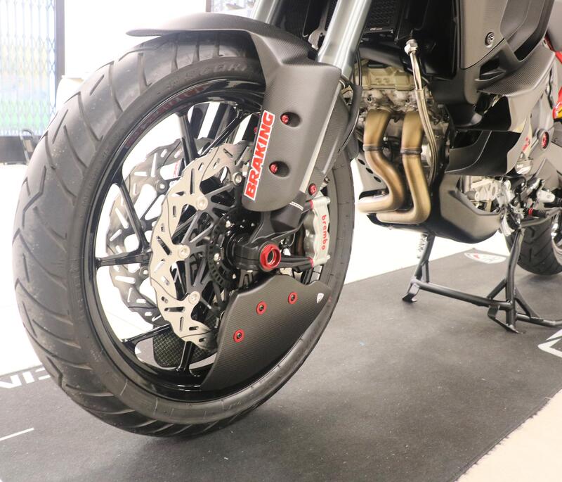 GP Ducts EVO &ndash; Matte Carbon Brake Cooling System &ndash; Ducati Multistrada V4 MY2025