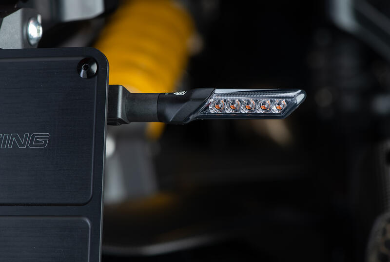 Frecce sequenziali a LED in alluminio "Style" - indicatori di direzione omologati