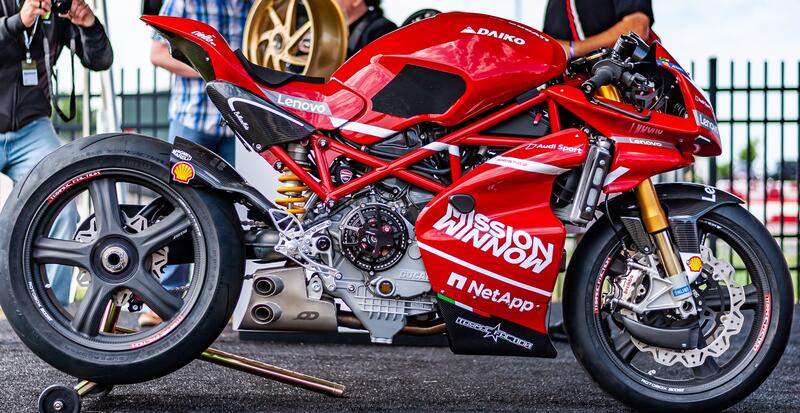 Cover for dry clutch Ducati