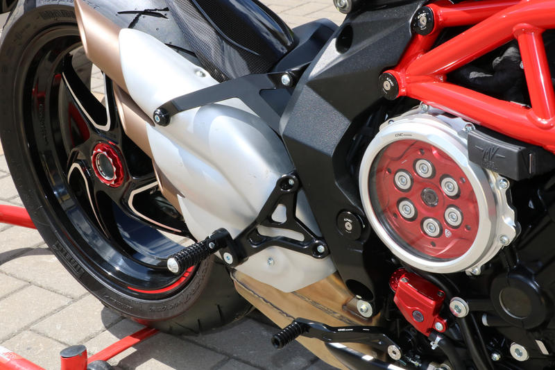 Adjustable rider rearsets MV Agusta Brutale