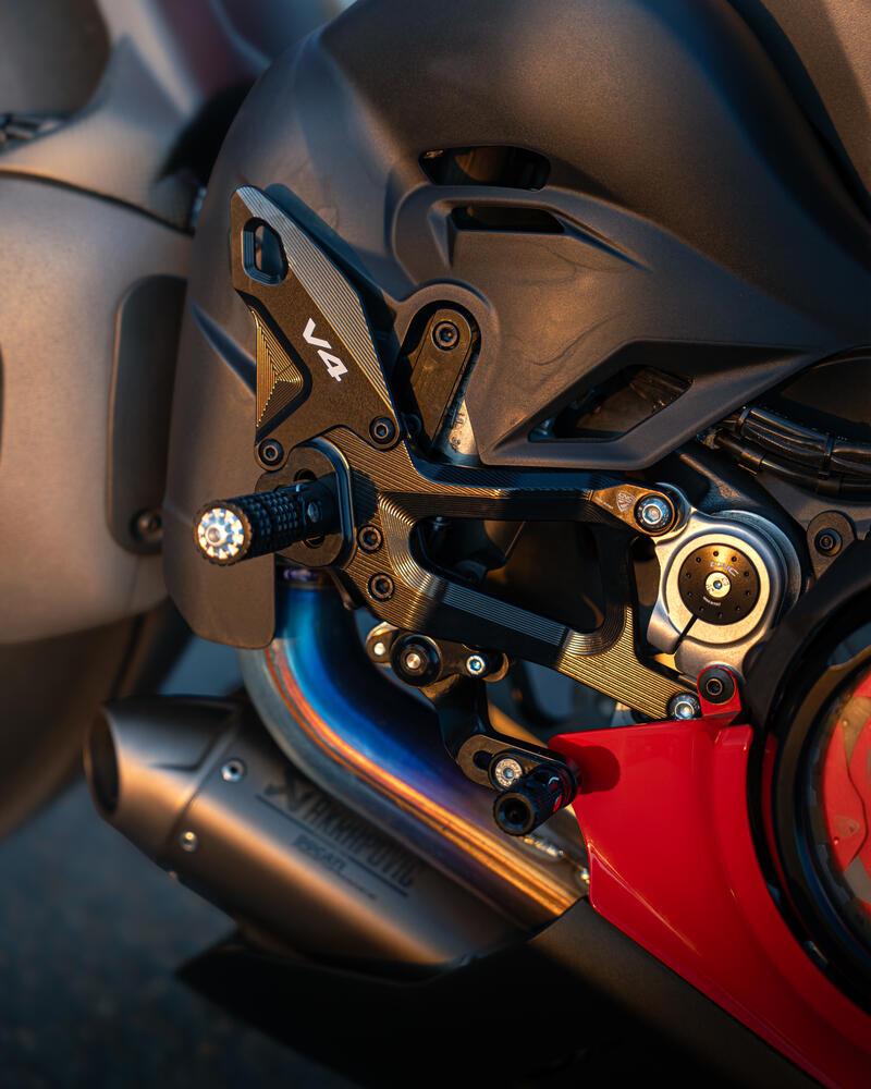 Pedane regolabili Ducati Panigale V4
