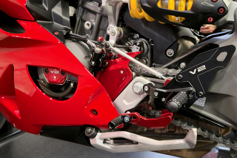 Timing inspection cover for Ducati V2