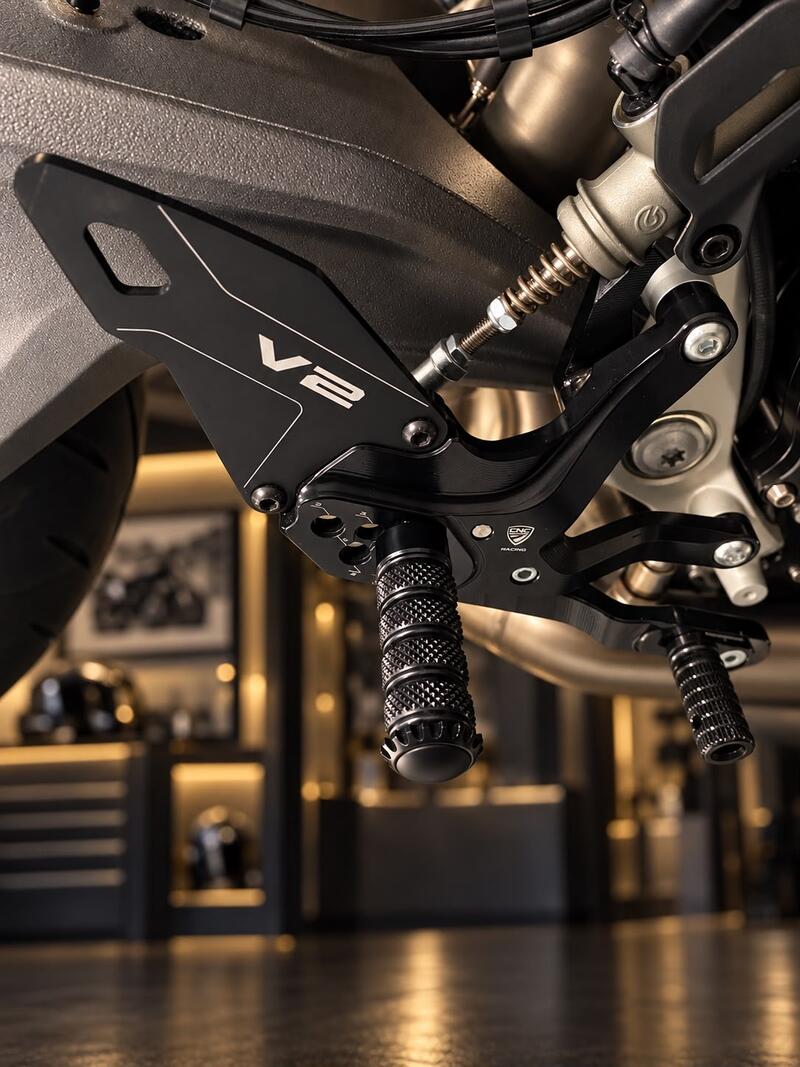 Adjustable Rearsets Ducati Panigale V2 MY2025