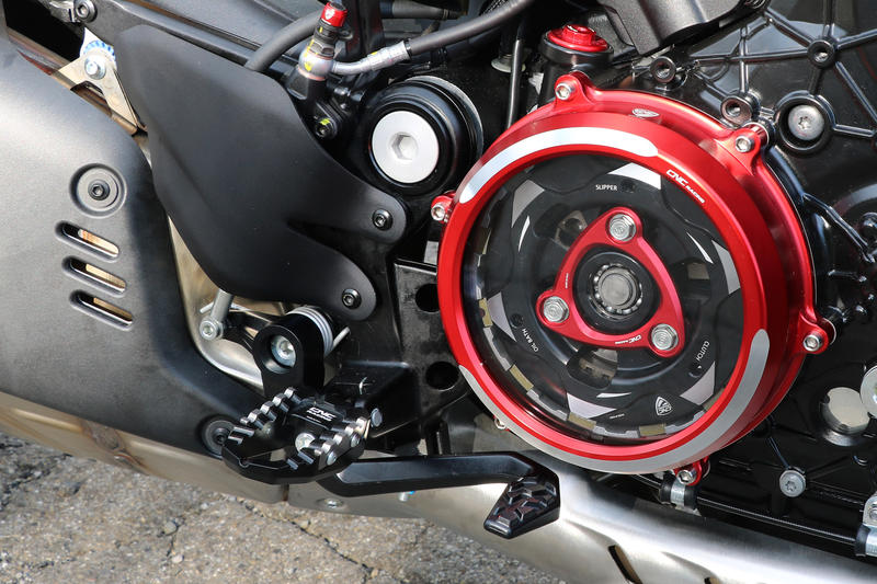 Footpegs kit TOURING driver - adapters