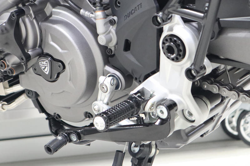 Gear/Rear brake levers kit Ducati Hypermotard 950 - SLIDE
