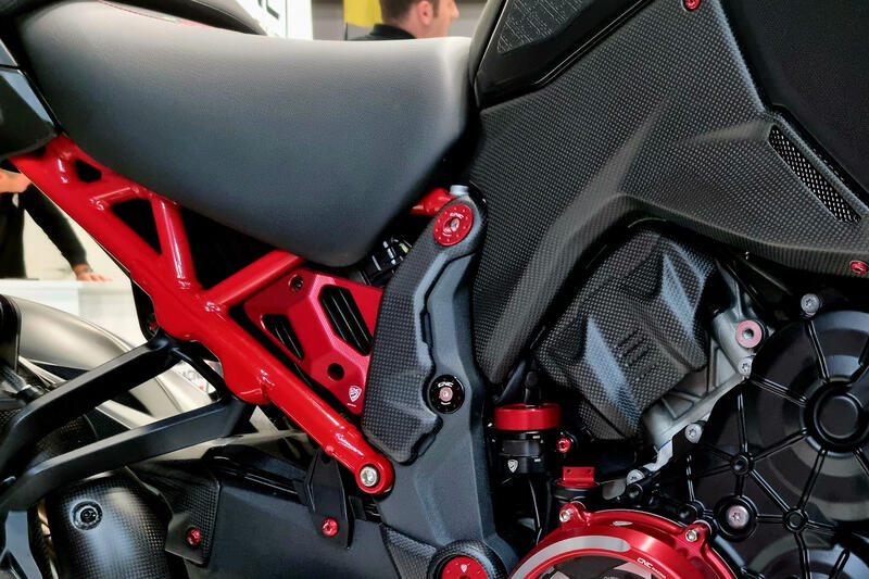 Voltage regulator protector Ducati Multistrada V4