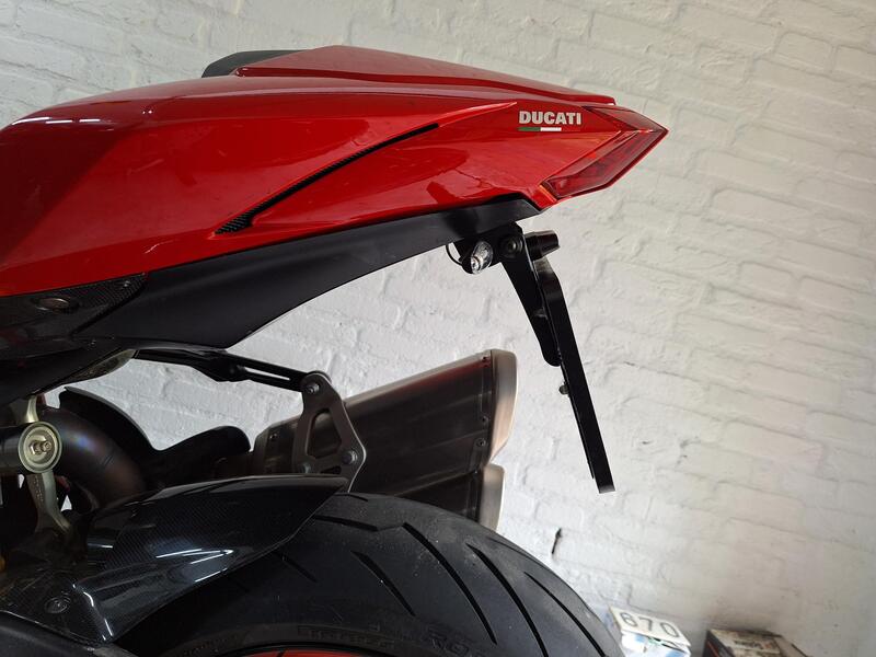 Adjustable license plate Ducati Streetfighter 