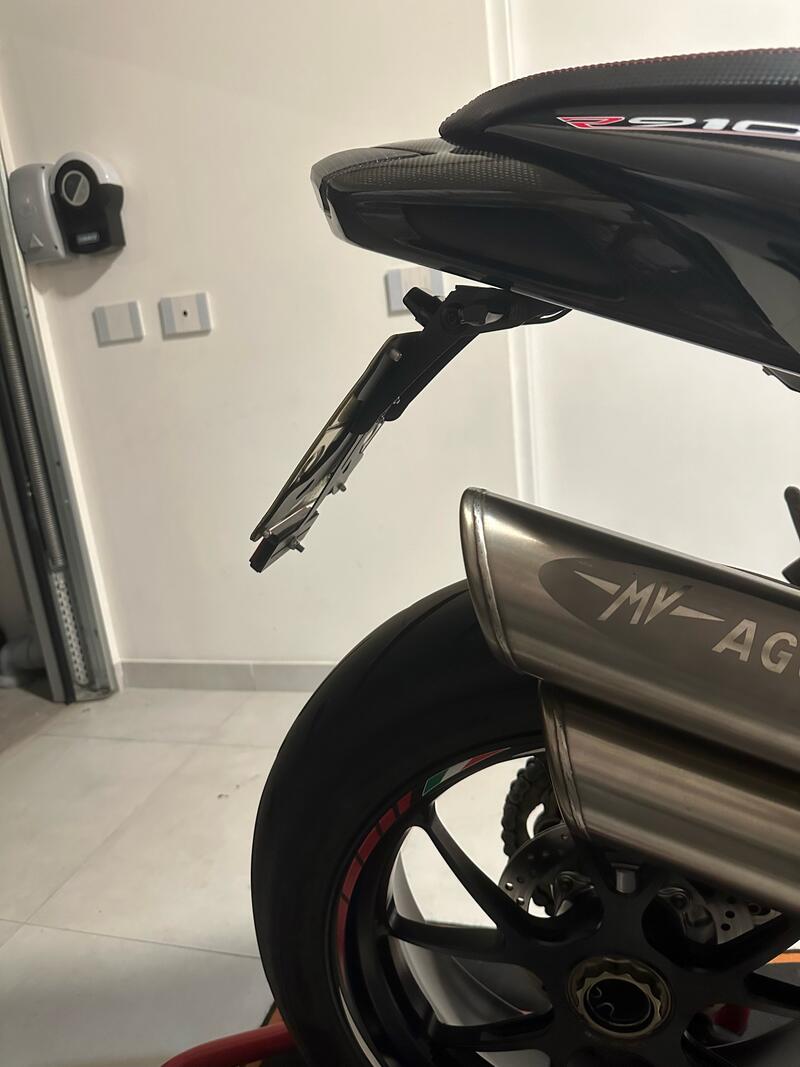 Adjustable license plate MV Agusta Brutale 2000-2011