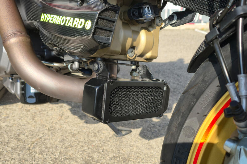 Radiator Guard Oil Ducati Hypermotard 939/950