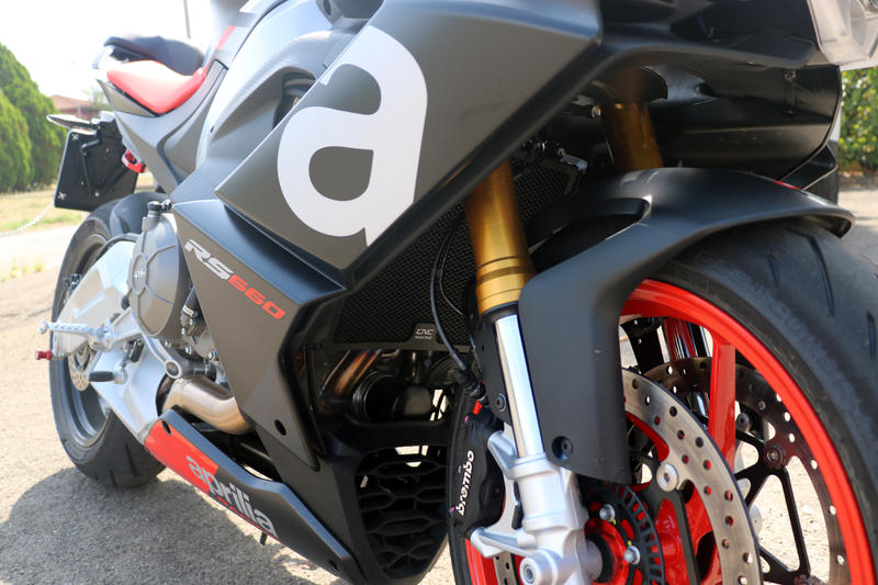 Radiator guard Aprilia 660