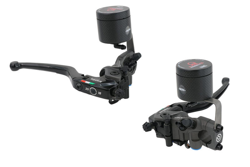 Fluid tank mounting bracket