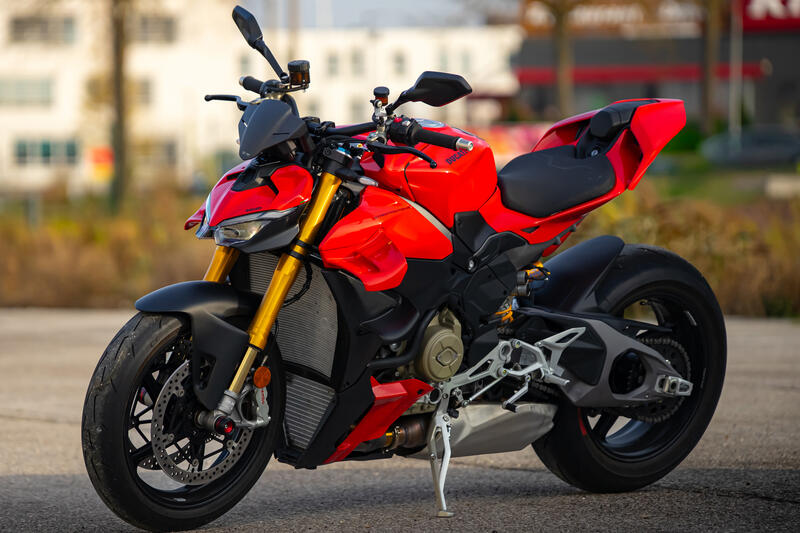 Screen for Ducati Streetfighter V4  MY2025 - Carbon