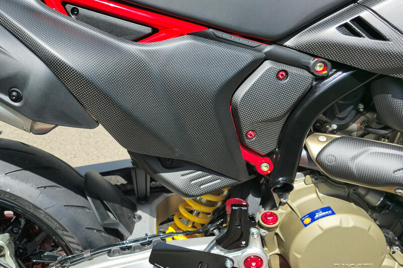 Paracalore posteriore Ducati Hypermotard 698 Mono - carbonio