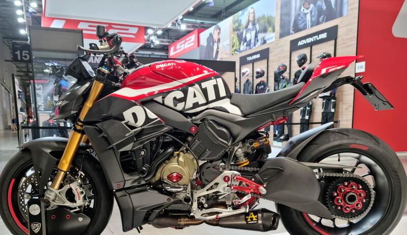 Cover testa cilindro posteriore Sx Ducati Panigale V4 / Streetfighter V4 - carbonio