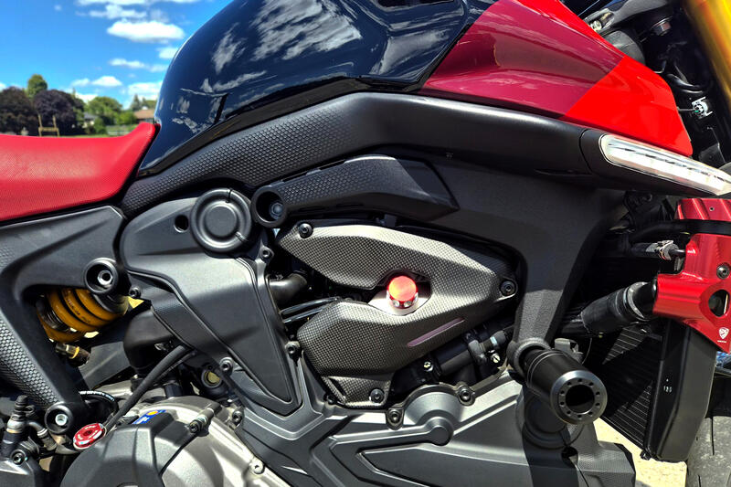 Engine side covers carbon Ducati Monster 937