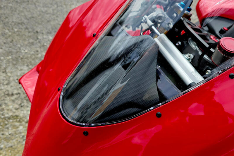 Front Fairing Infill Ducati Panigale V4 - Carbon