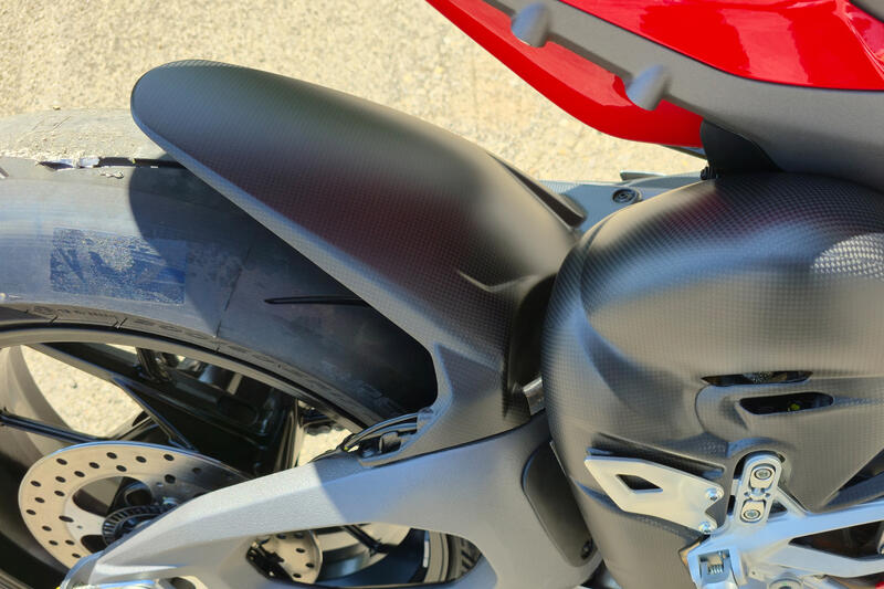 Rear Fender Ducati Panigale V4 and Streetfighter V4 MY2025 - Carbon