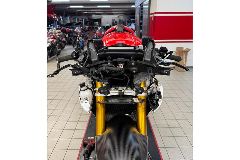 Instrument Bracket Ducati Panigale V4 - Carbon