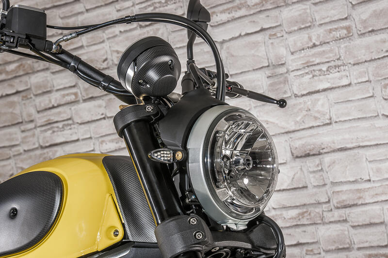 Protezione serbatoio in carbonio opaco Ducati Scrambler