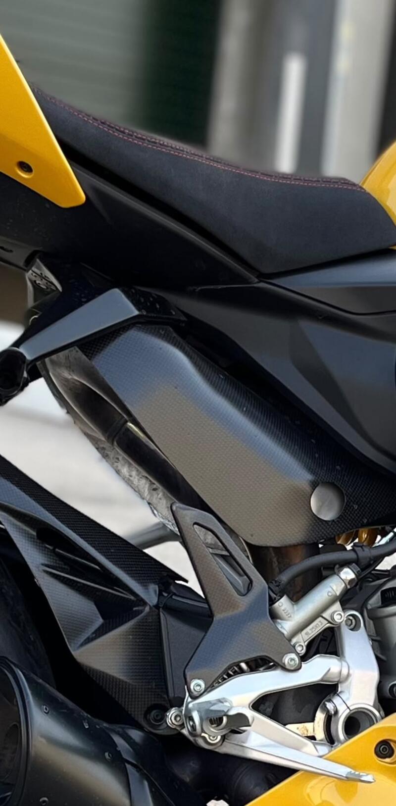 exhaust heat guard made from matte carbon for Ducati Panigale and Streetfighter