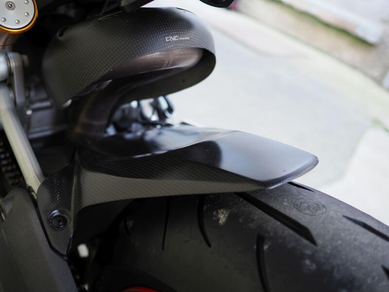 Parafango posteriore per Ducati Panigale in carbonio opaco