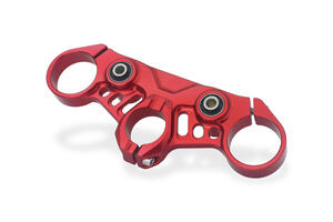 Triple clamps for Ducati Streetfighter V2 MY2025 - Top Yoke <p>Rosso</p>