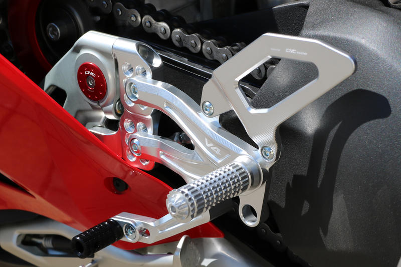 Pedane regolabili Ducati Panigale V4 - EASY Silver