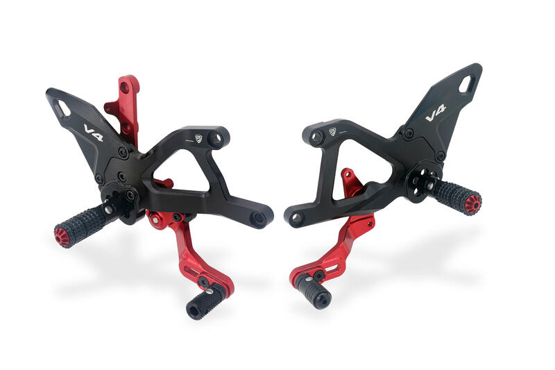 Adjustable rearsets Ducati Streetfighter V4 MY2025 Black/Red