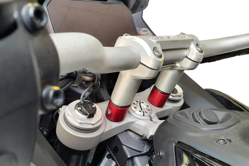 Handlebar clamp spacers H 30mm Ducati Multistrada V4 for OEM riser Red